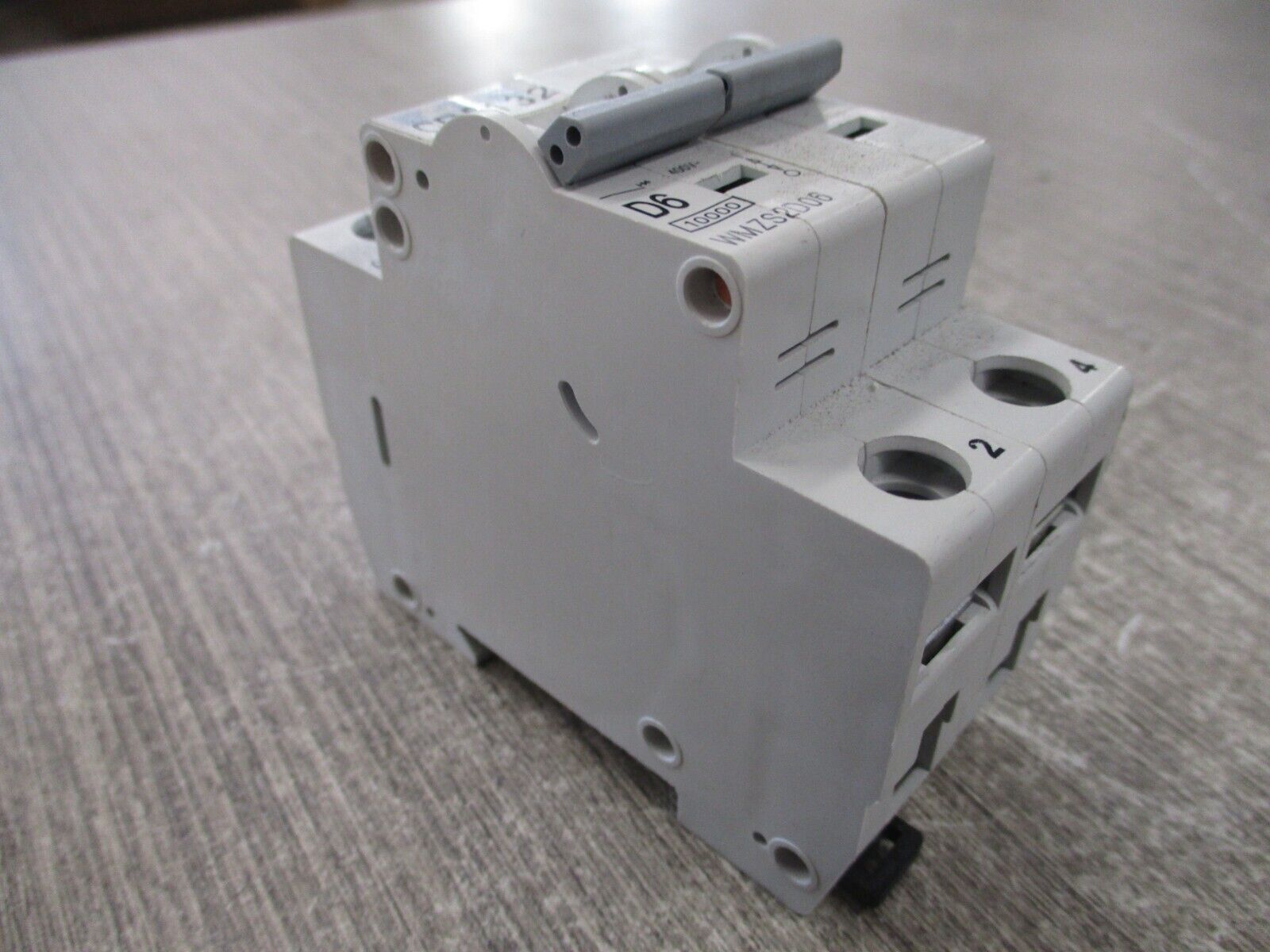 Eaton Circuit Breaker WMZS2D06 6A 277/480V 2P Used