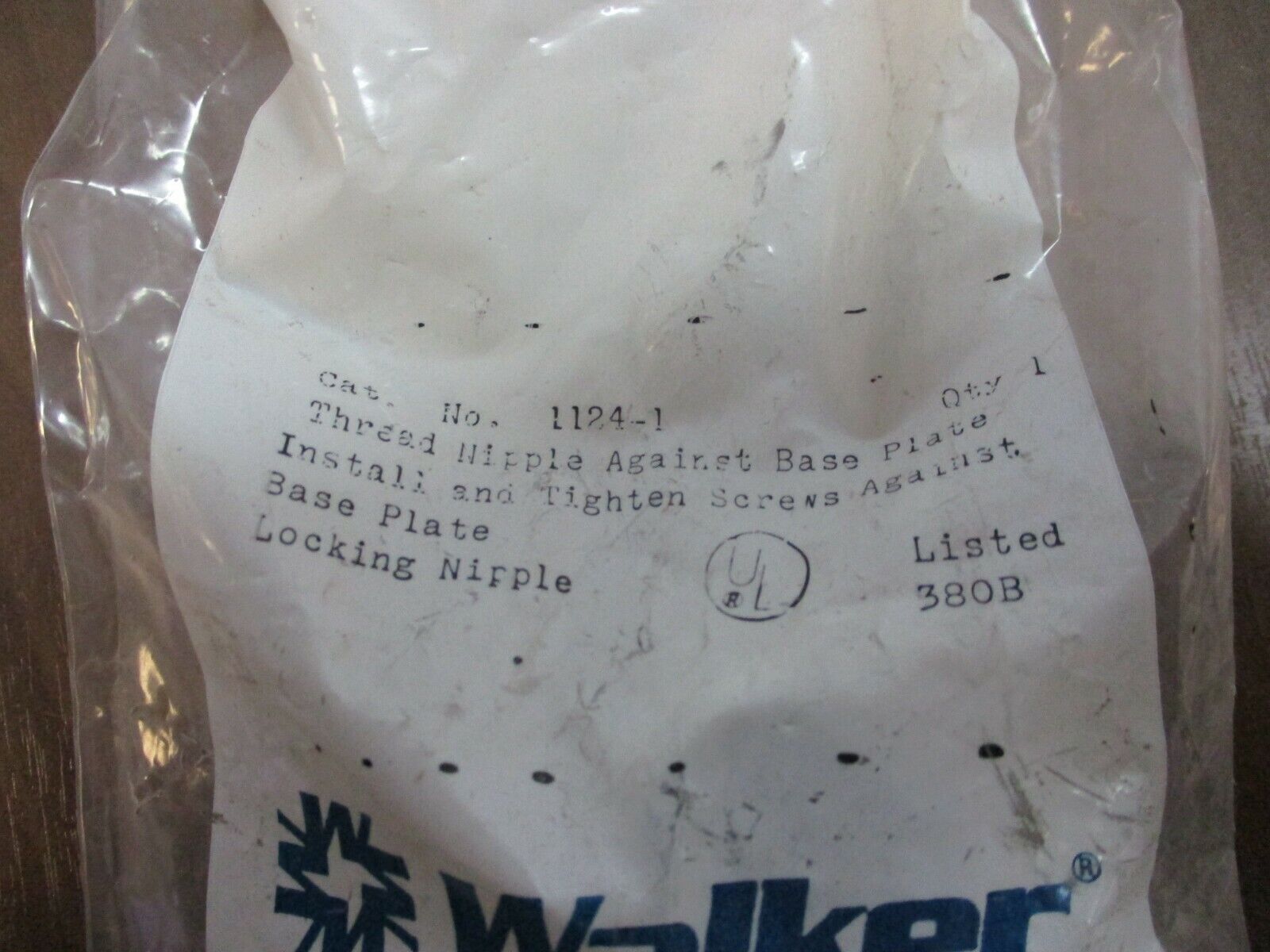 Walker Locking Nipple 1124-1 *Lot of 5* New Surplus