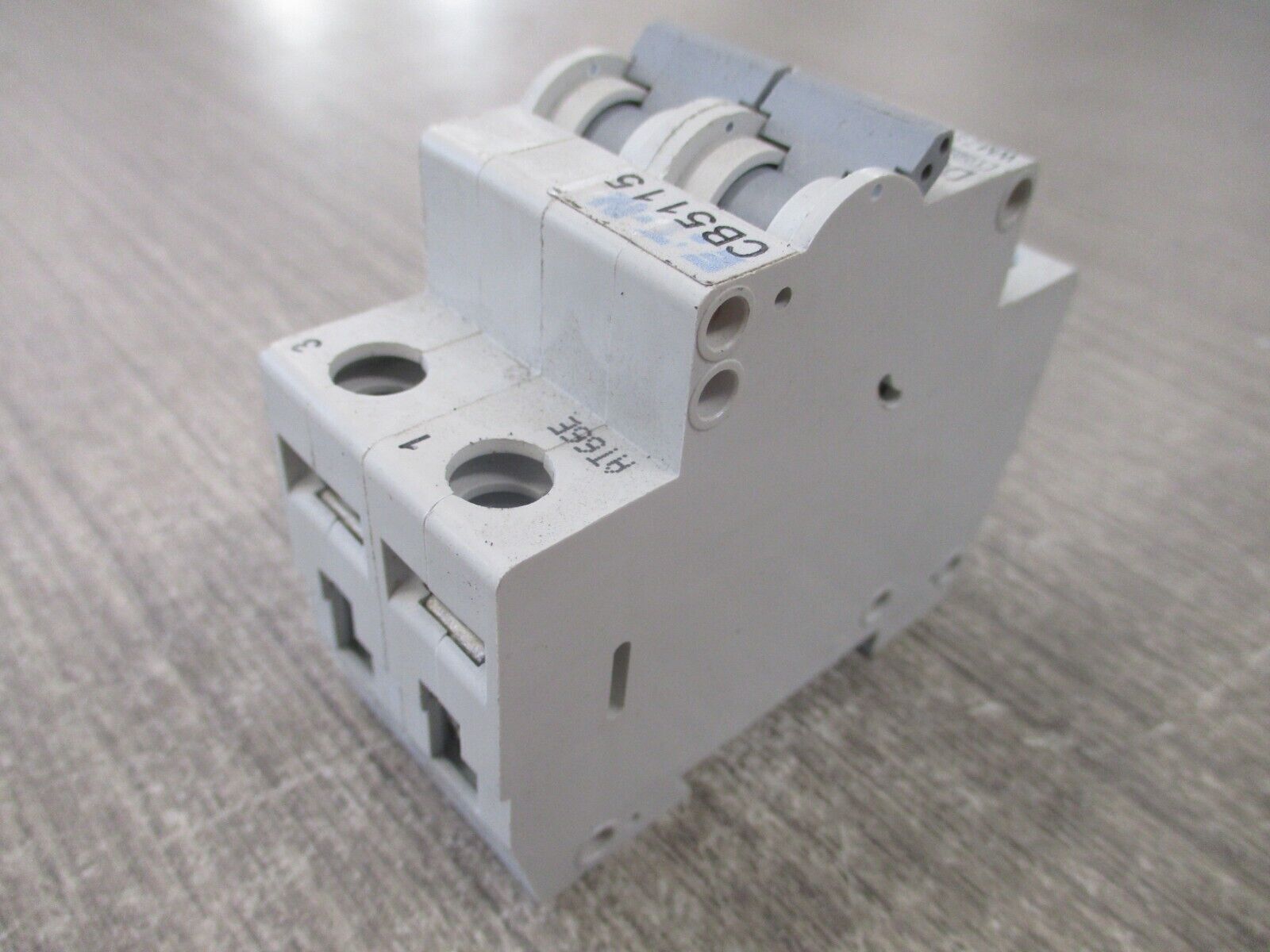 Eaton Circuit Breaker WMZS2D08 8A 277/480V 2P Used