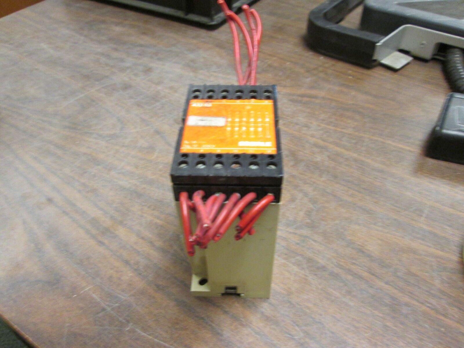 Eberle Relay 423 03 220V Used