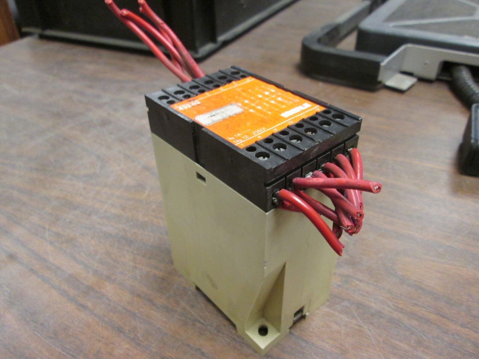 Eberle Relay 423 03 220V Used