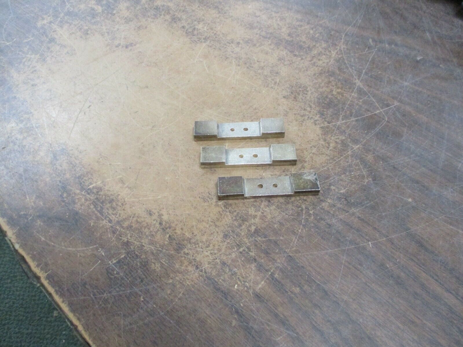 Cutler-Hammer Replacement Contact 23-4029 *Lot of 3* Used