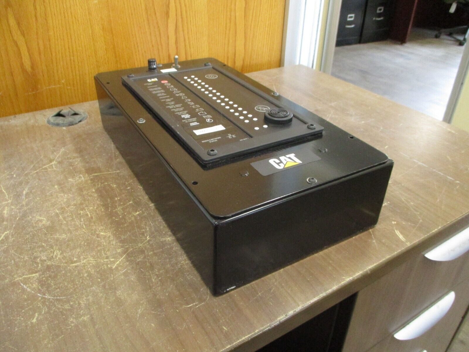 CAT Generator Annunciator Panel 356-6635 1 Used