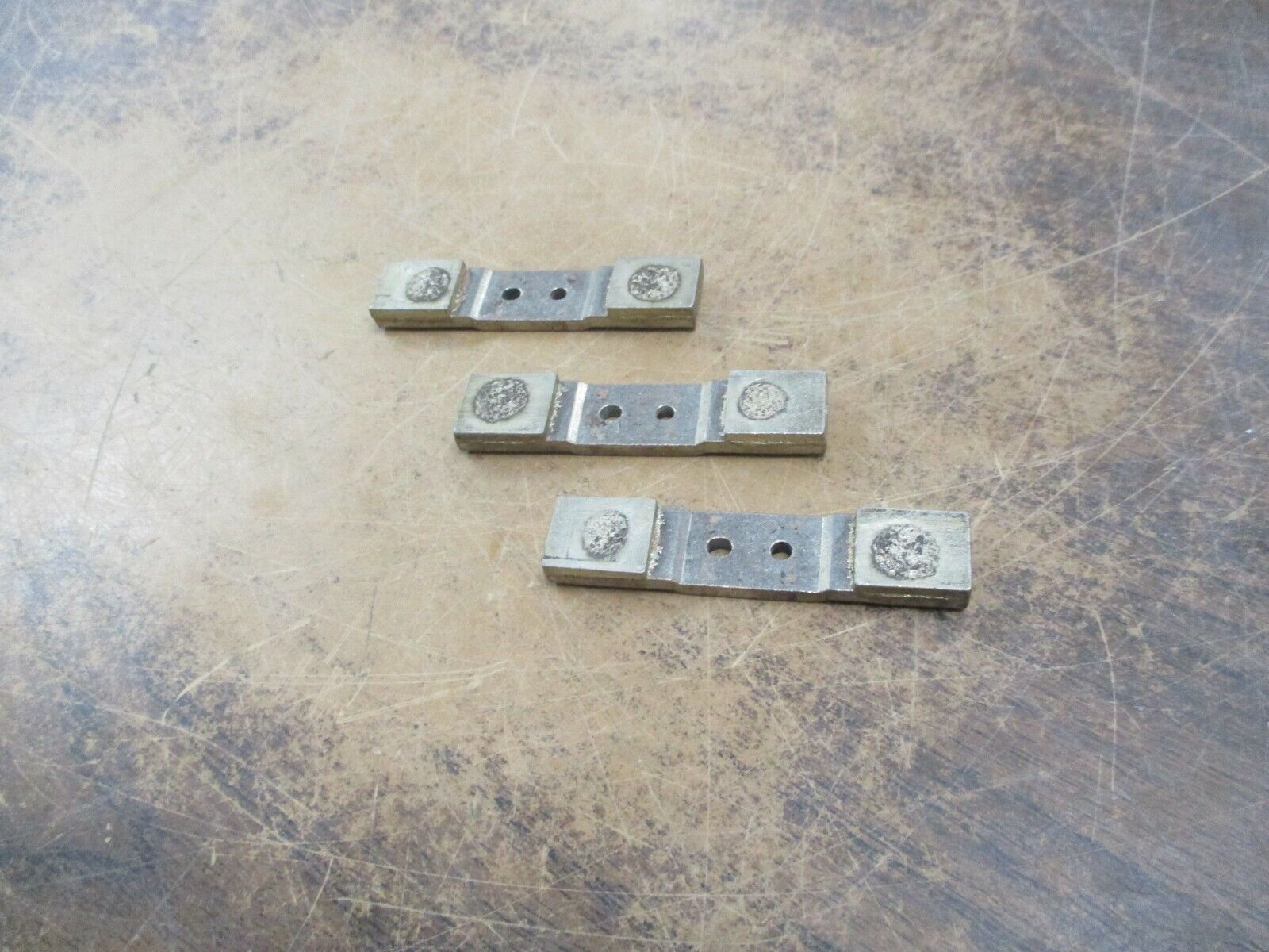 Cutler-Hammer Replacement Contact 23-4029 **Lot of 3** Used