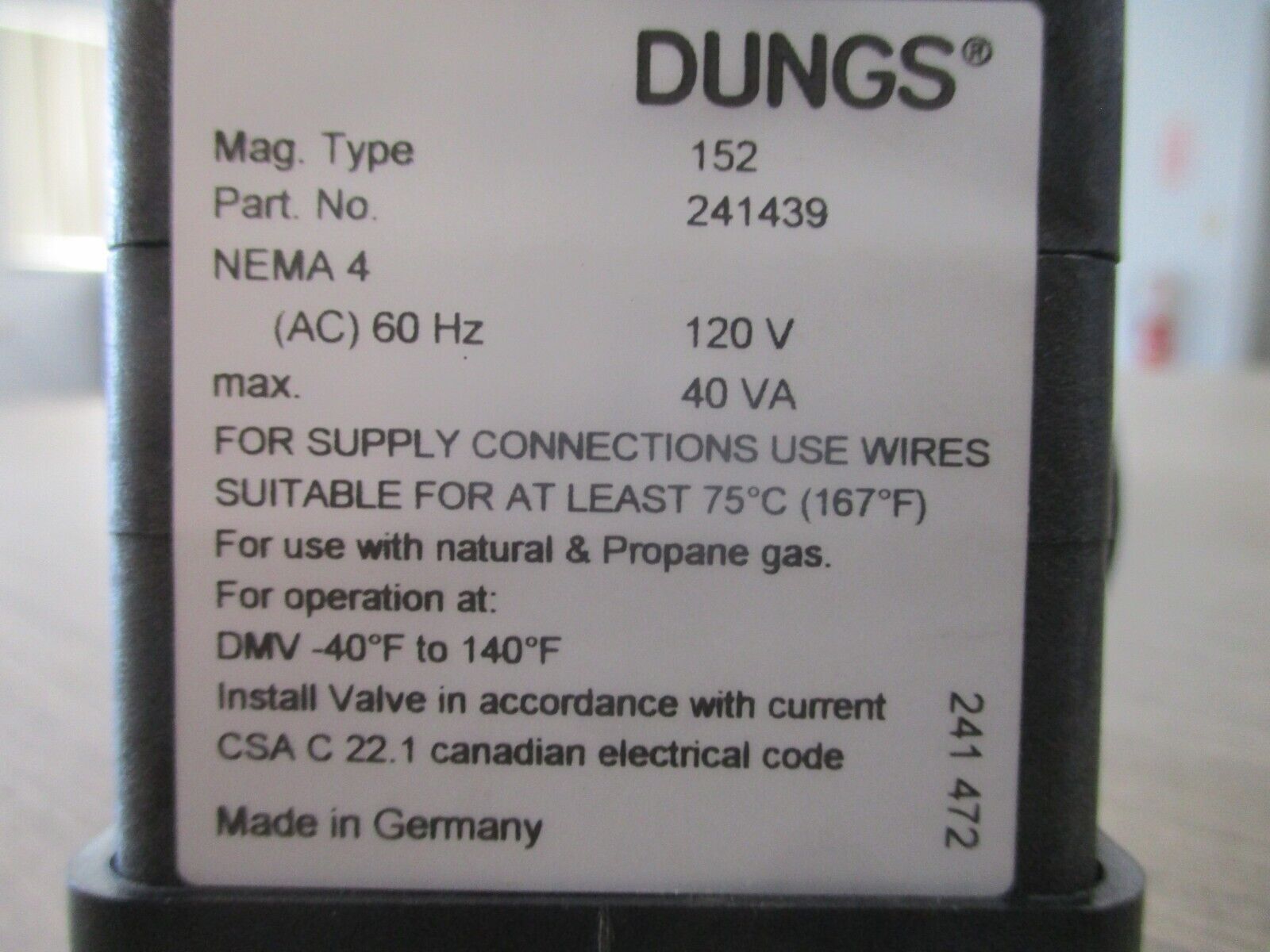 Dungs Dual Modular Valve 267082 DMV-DLE 703/624L 120VAC w/ POC V2 New Surplus