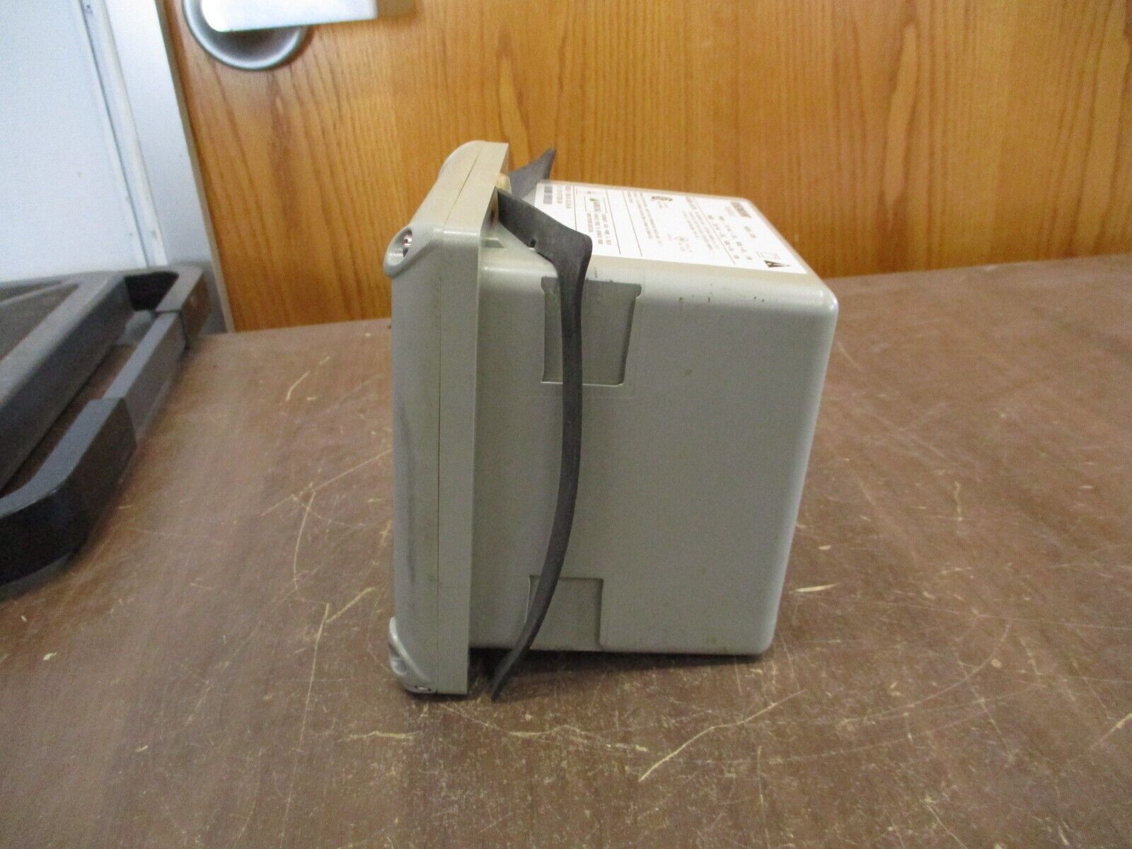 Rosemount Dual Input Analyzer 1056-01-22-38-AN 115/230V 50/60Hz Used