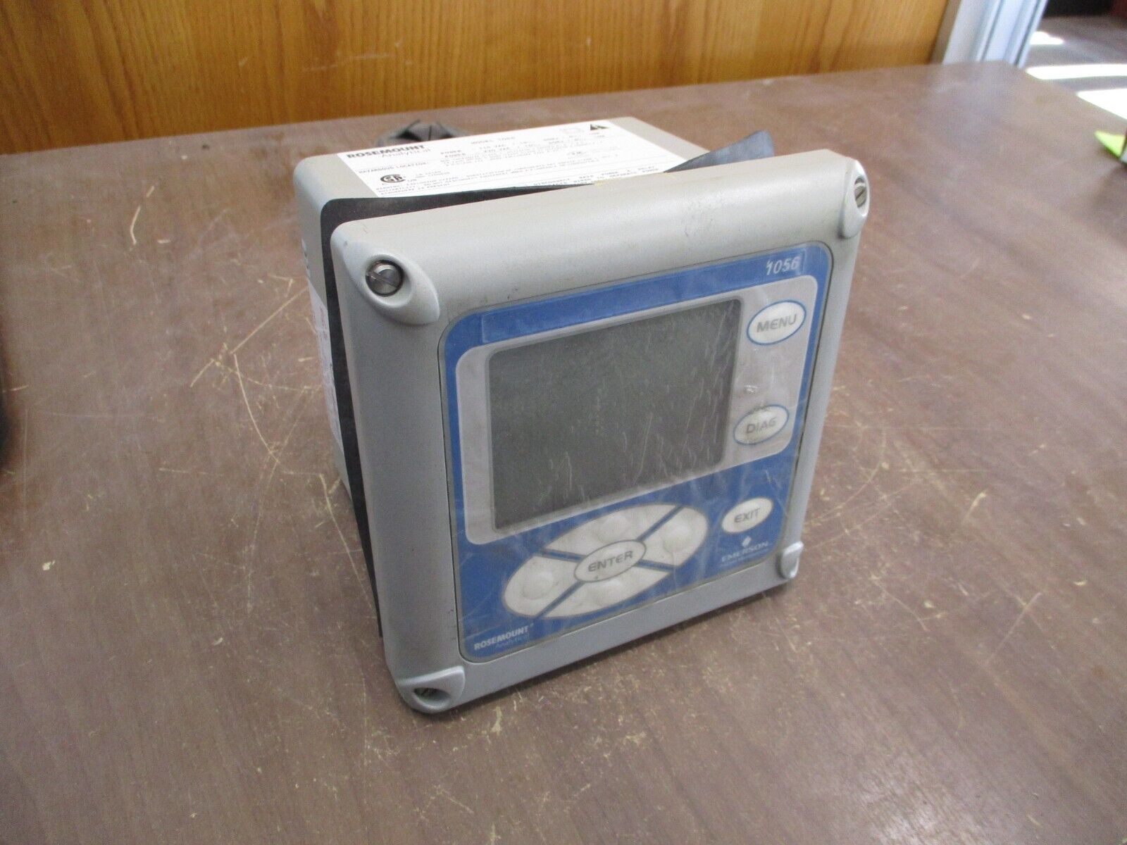 Rosemount Dual Input Analyzer 1056-01-22-38-AN 115/230V 50/60Hz Used