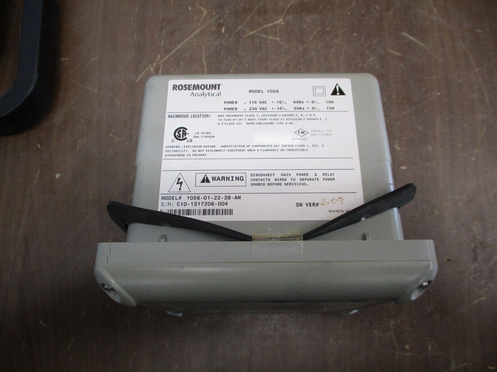 Rosemount Dual Input Analyzer 1056-01-22-38-AN 115/230V 50/60Hz Used