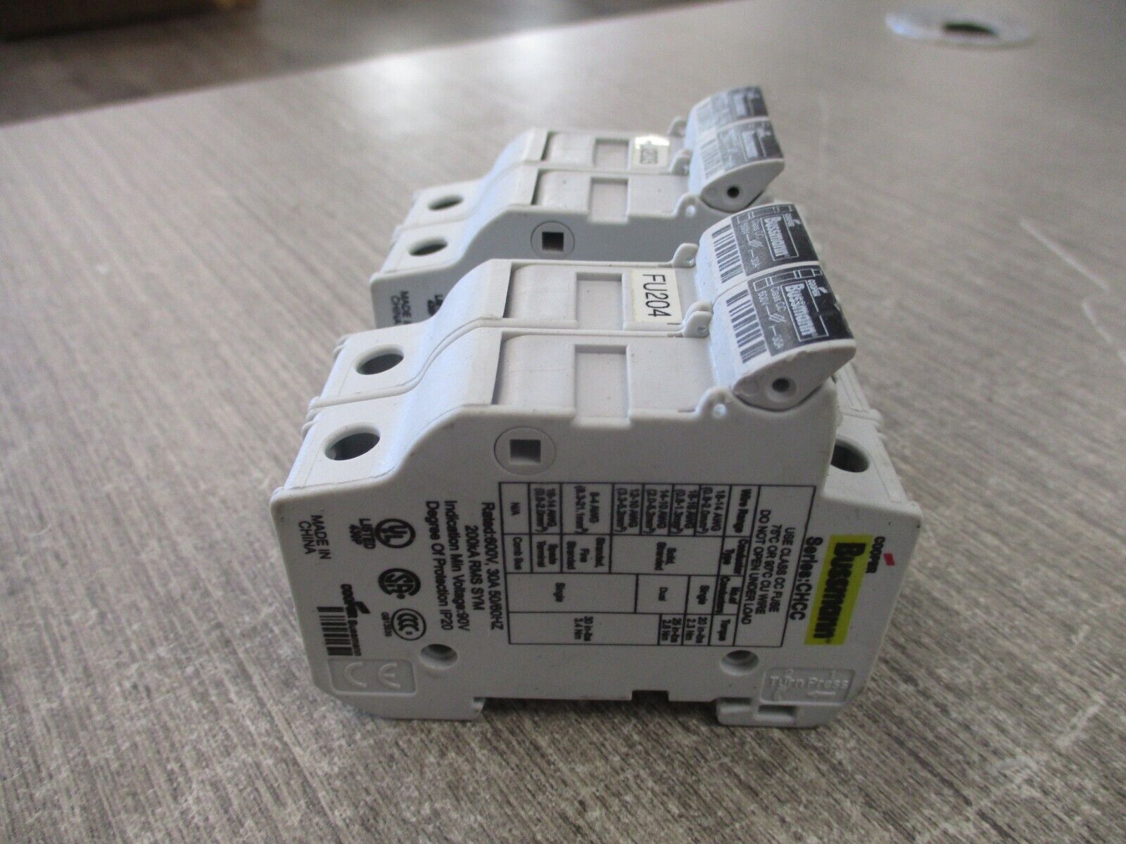 Cooper Bussmann Fuseholder CHCC2 30A 600V 2P *Lot of 2* Used