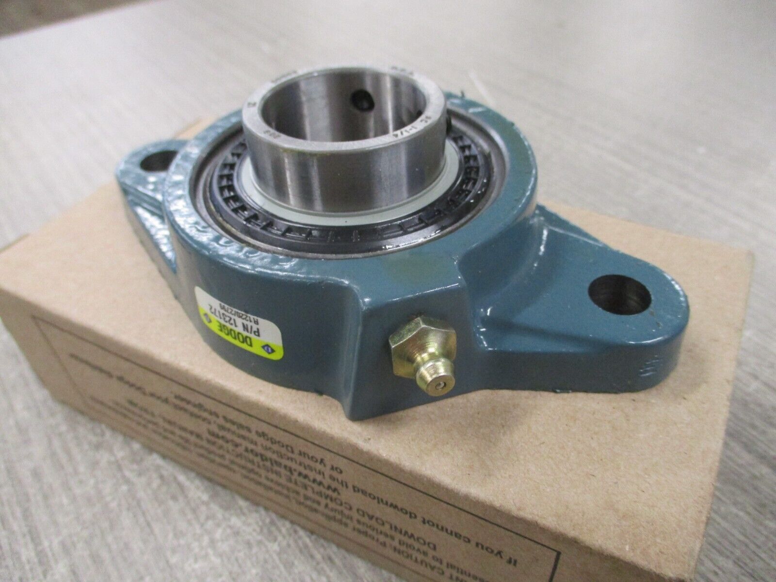 Dodge F2B-SC-1045 Flange Mount Bearing 123172 1 1/4" New Surplus