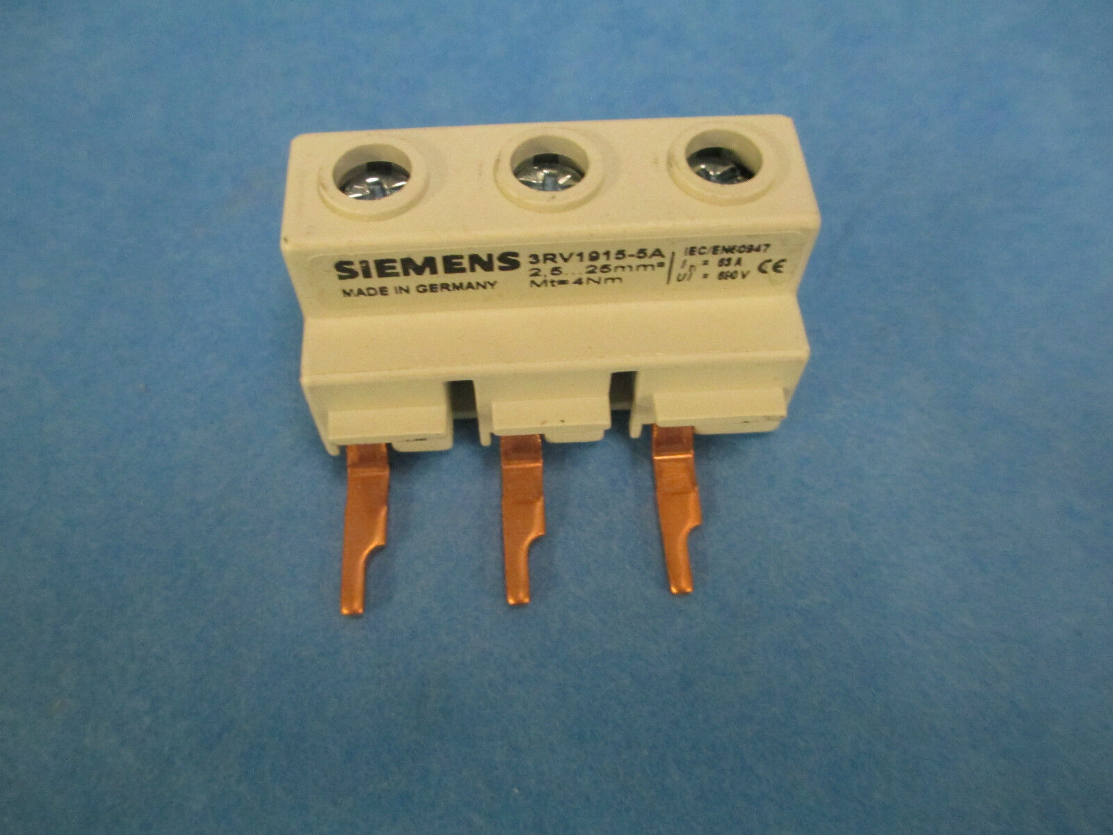 Siemens Line Side Terminal 3RV1915-5A *Lot of 18* New Surplus
