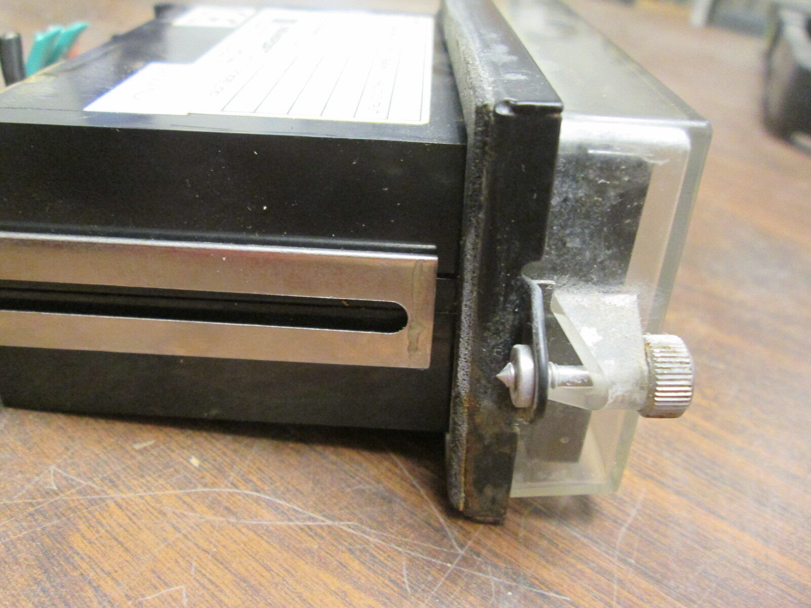 Newport Process Meter 202A-MF 115V 3.7W Range: -328 - +1508°F Used