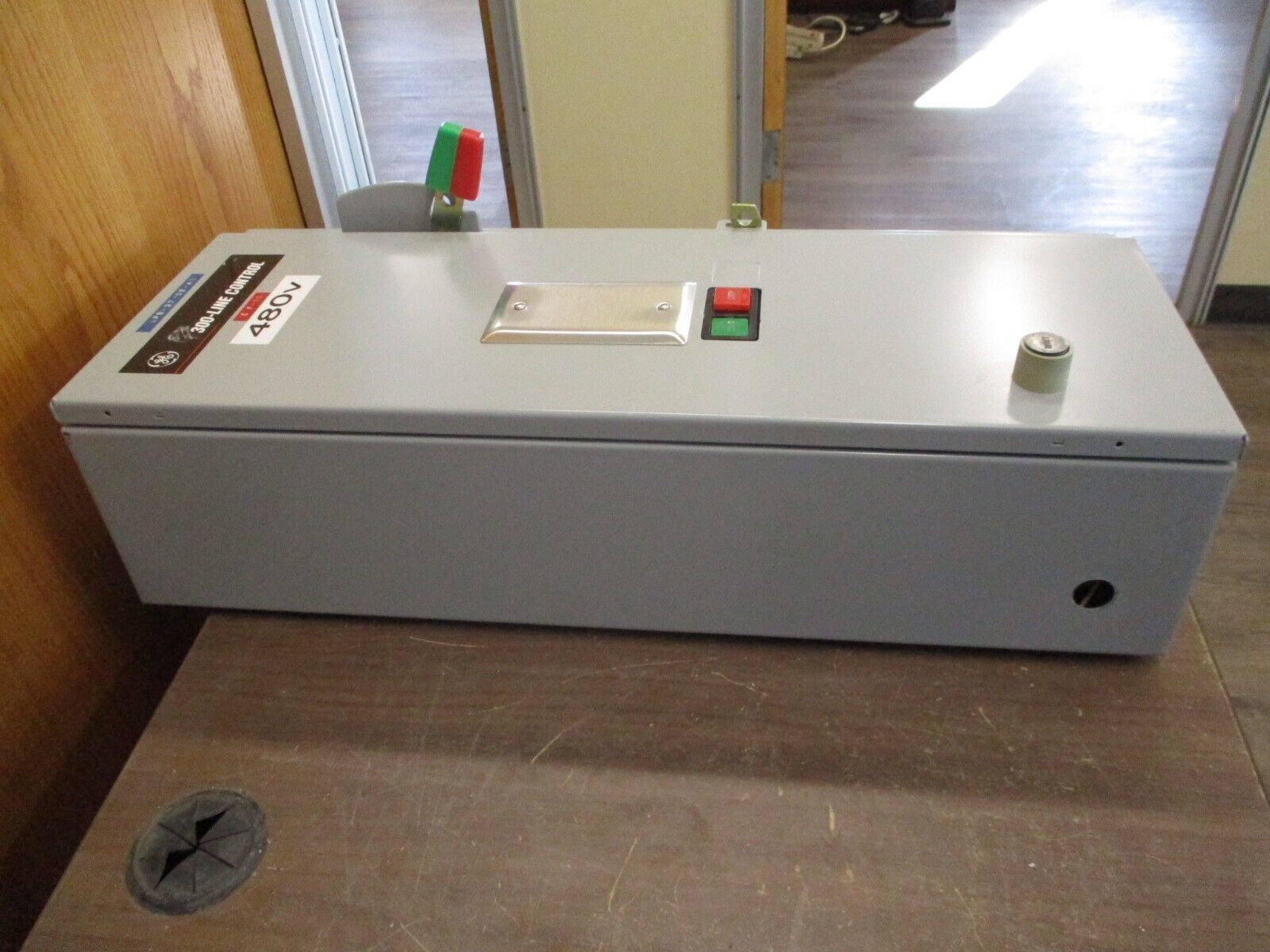 GE Size 0 Breaker Combination CR387B1046AAATBA 115-120V Coil 3A TEC36003 Breaker