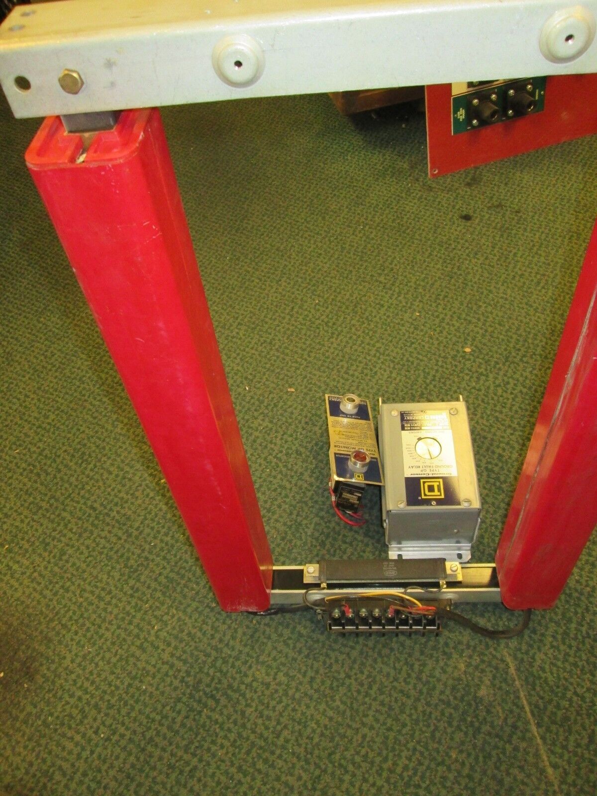 Square D Ground-Sensor Ground Fault System Type GP 200-1200A Trip Used