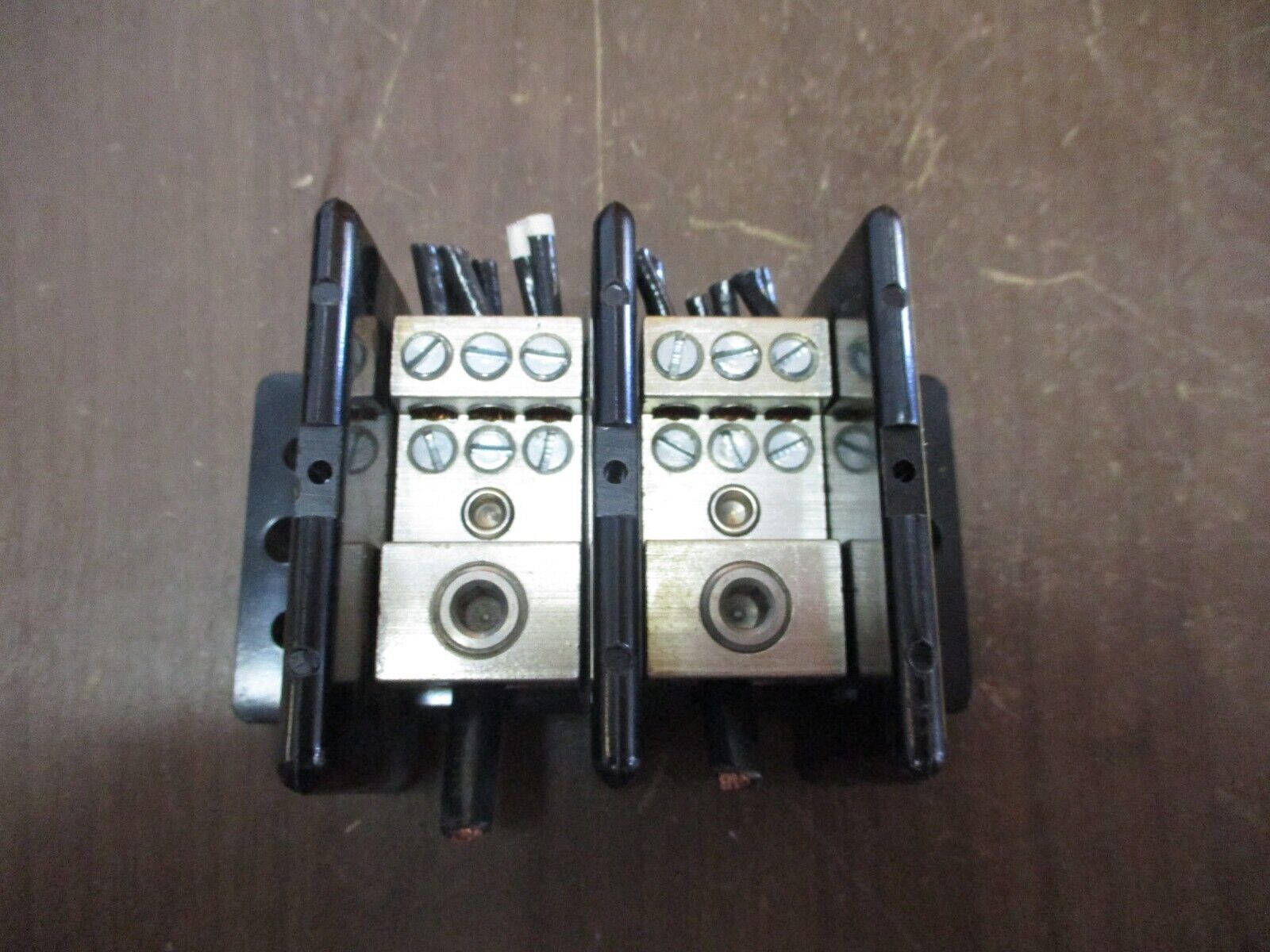 Buss Power Distribution Block 16021-2 175A 600V 2P Line: 2/0-14 Used