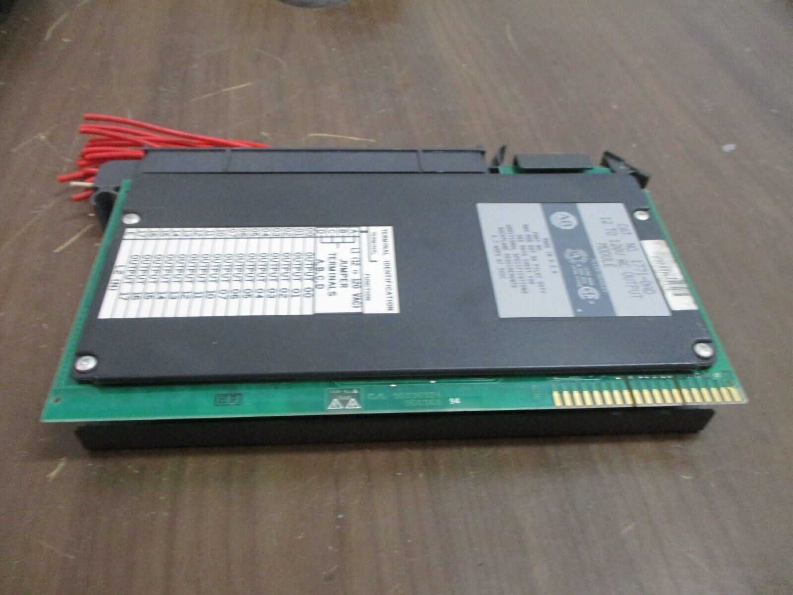 Allen-Bradley AC Output Module 1771-OAD 12-120V Used