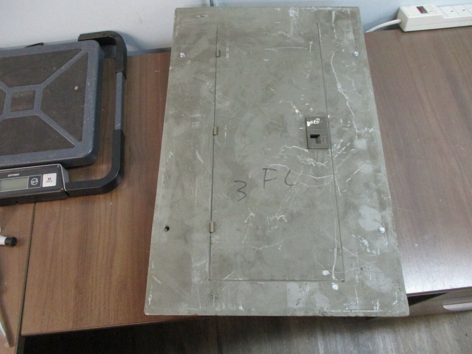 GE Main Breaker Circuit Breaker Panel TM12410C 100A Max 3Ph Used