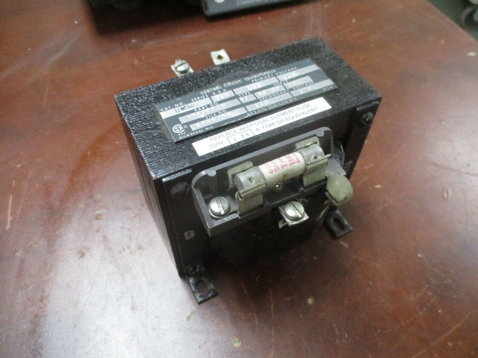 Allen-Bradley UMSX Type BT Control Transformer X-326524 250KVA Pri: 550/600V
