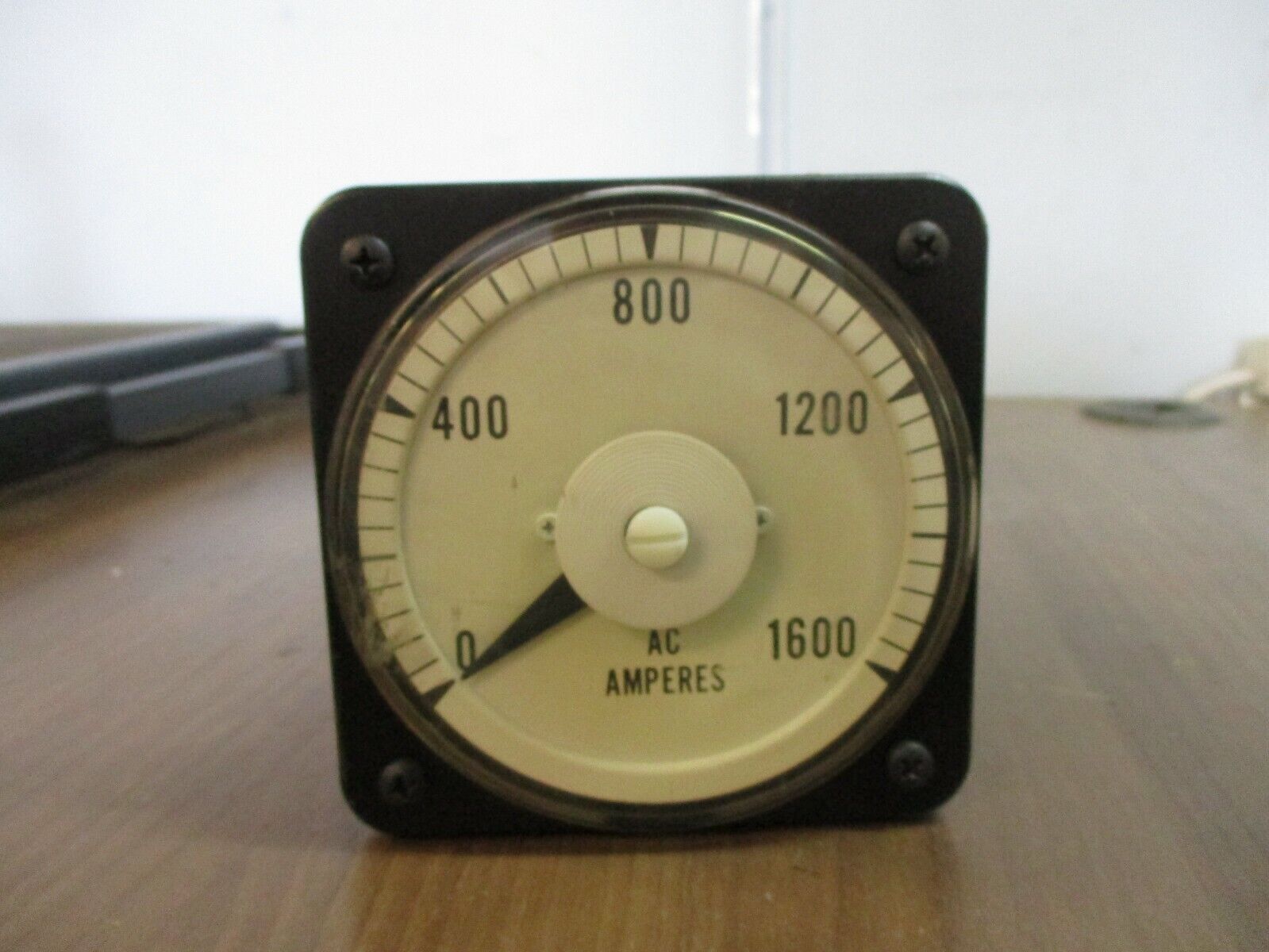 GE/Yokogawa AC Ammeter 103131LSTE Range: 0-1600A Used
