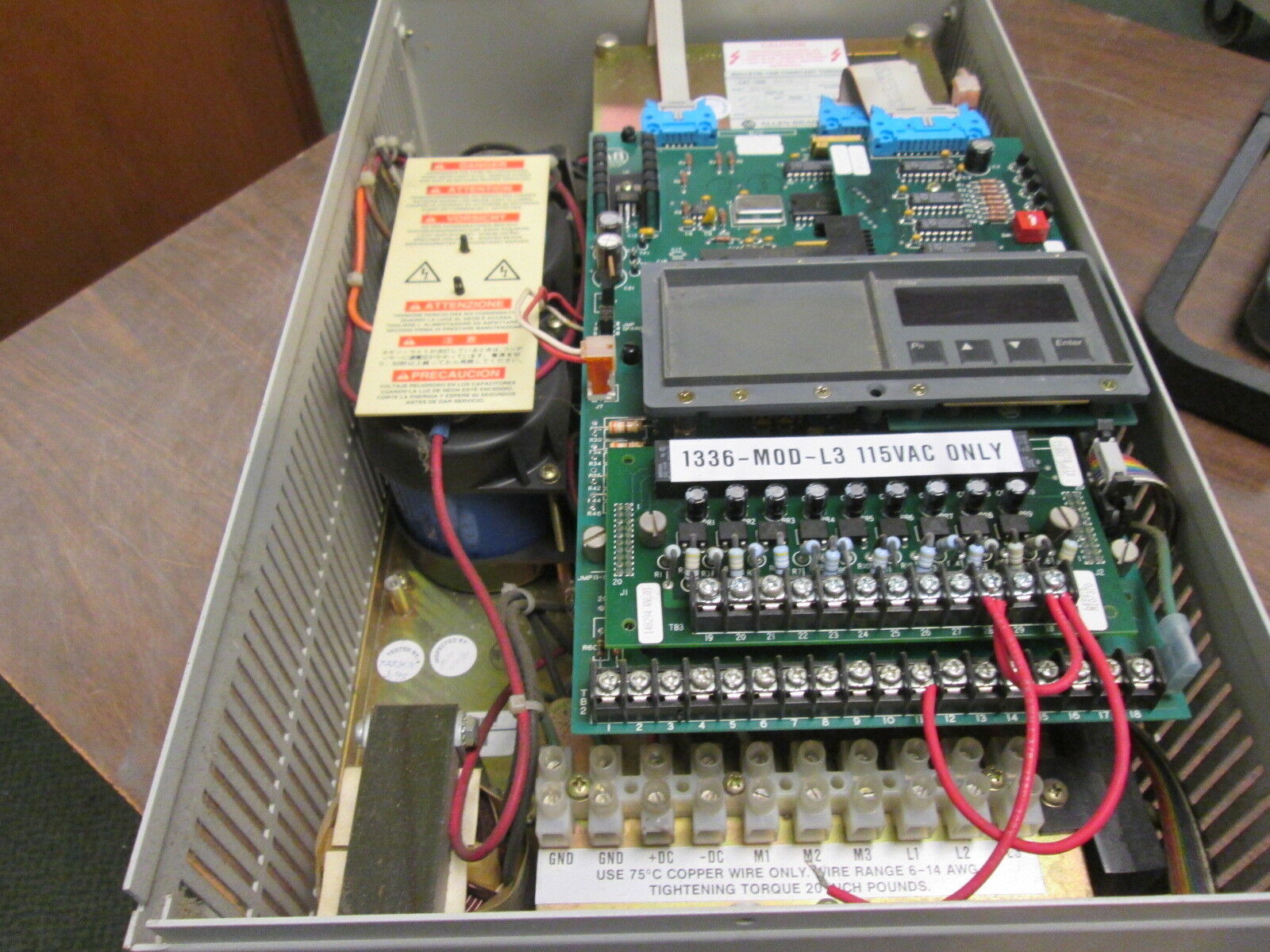 Allen-Bradley 1336 AC Drive 1336-B003-EAD-L3-S1 3HP *No Cover Screw* Used