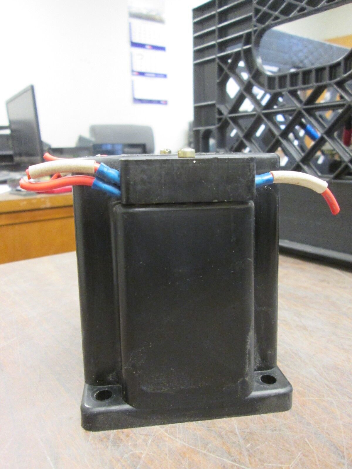 Instrument Transformers Potential Transformer 465-480 Pri: 480V Ratio 4:1