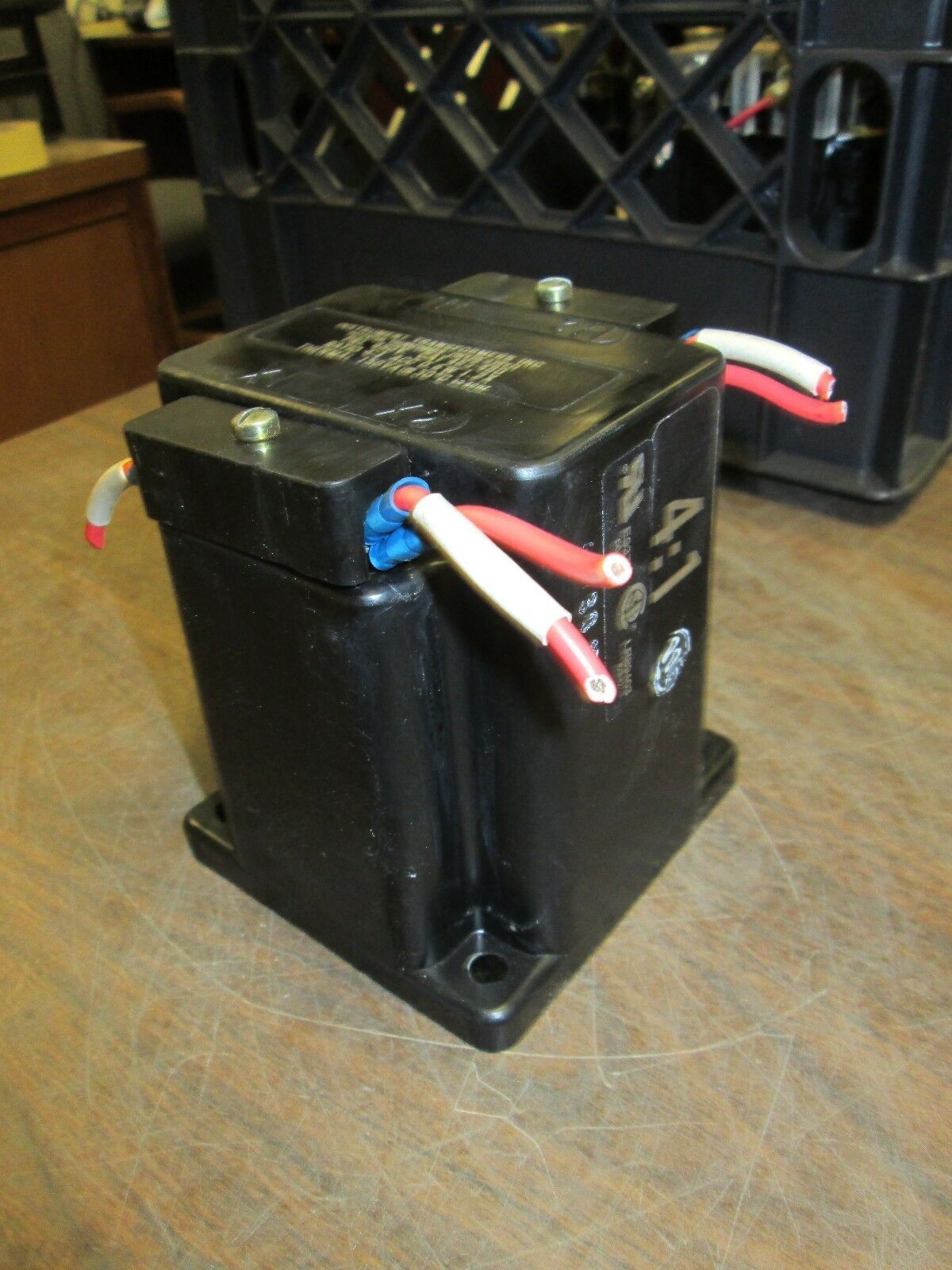 Instrument Transformers Potential Transformer 465-480 480V 4:1 10KV BIL Used