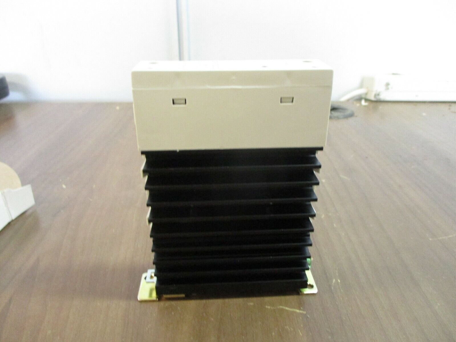 Crouzet Solid State Relay GNR20DCZ 20A 48-600VAC New Surplus