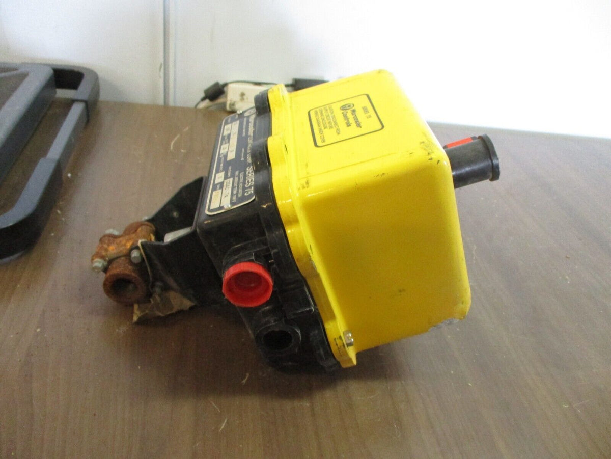 Worcester Actuated Valve 10-75W-M2 R1 150 in-lbs Used