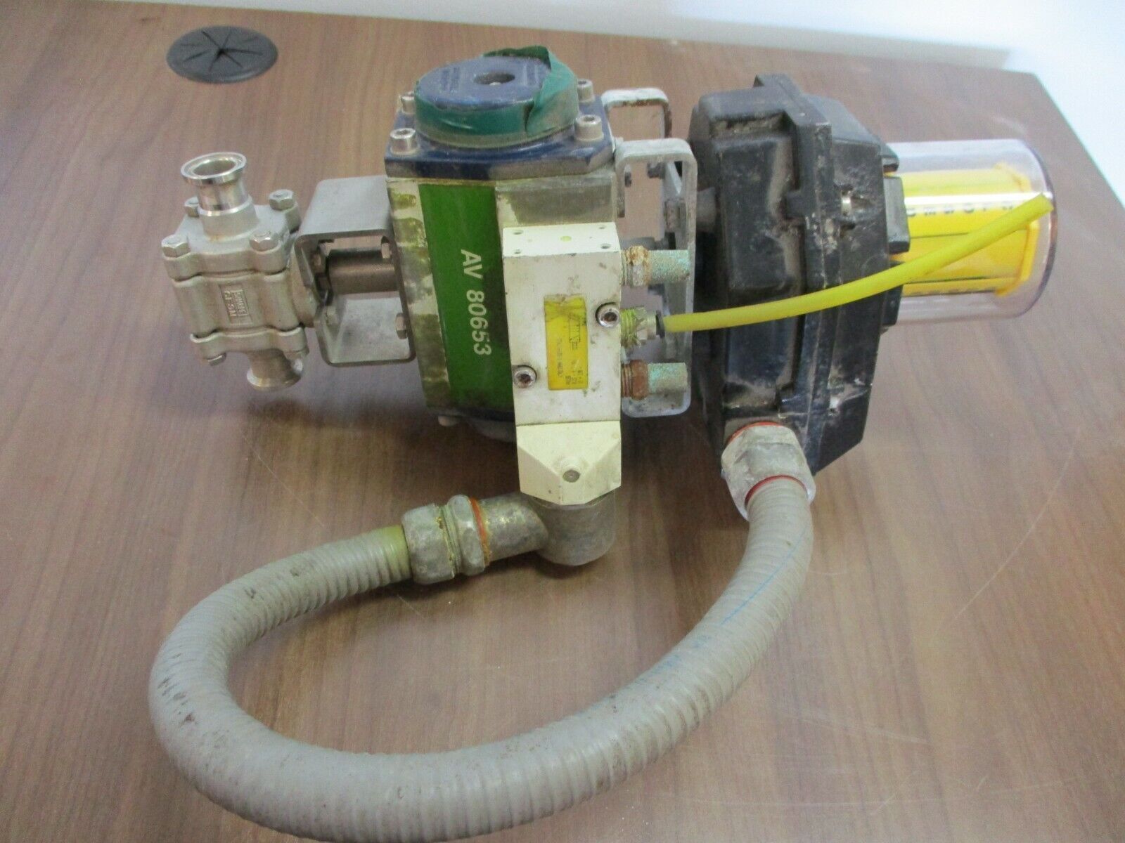 Sharpe Control, Actuated Valve w/ positioner, SP 063 N, 145psi, used