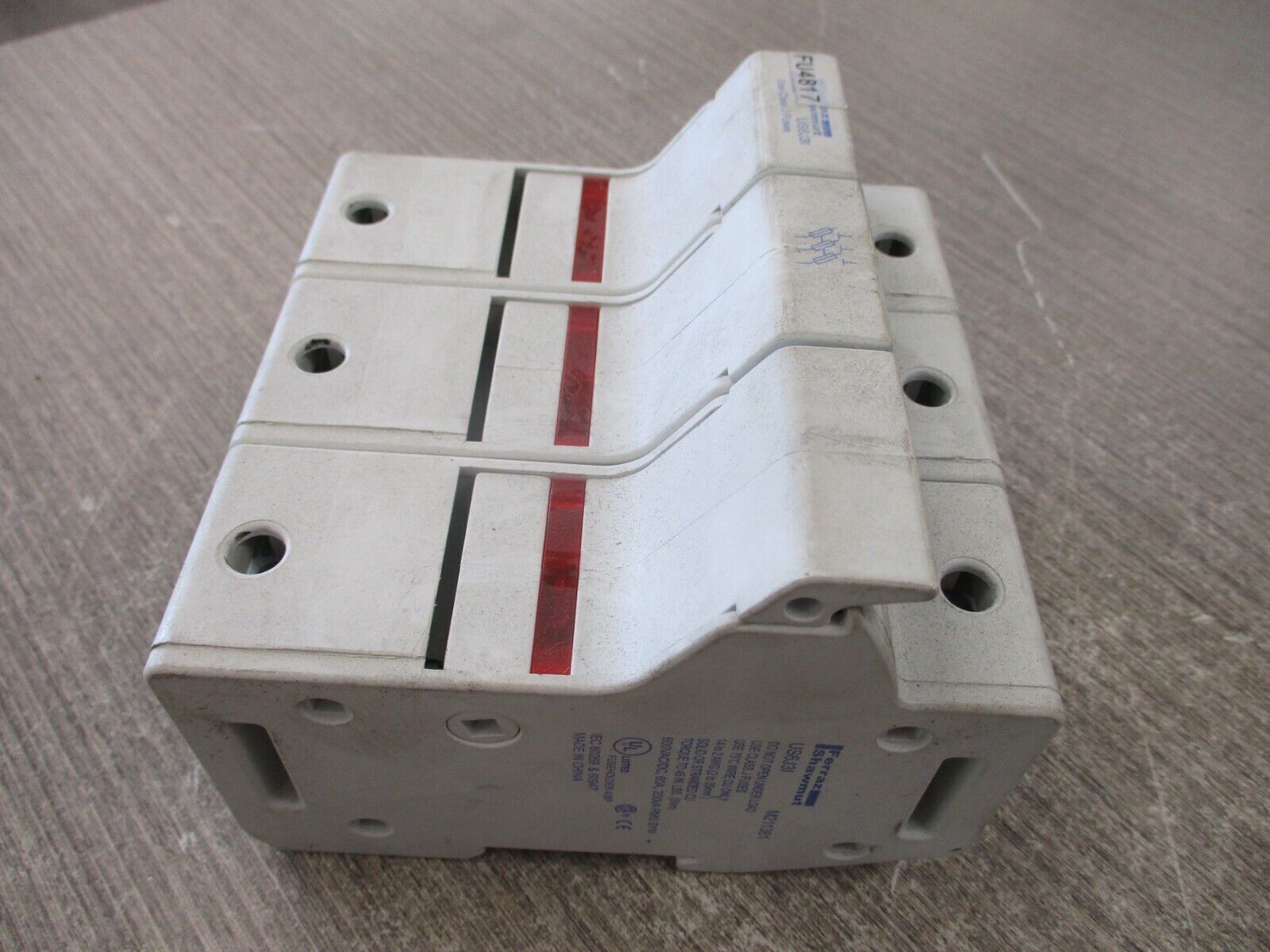 Ferraz Shawmut Fuseholder US6J3I 60A 600V 3P Used