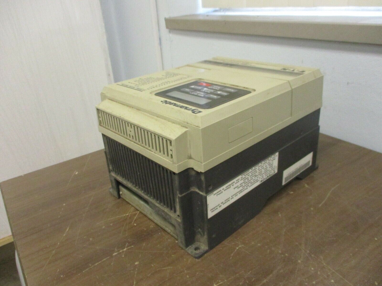 Eaton Dynamatic AC Drive AF-150302-0480 13-16-1003 3HP Used