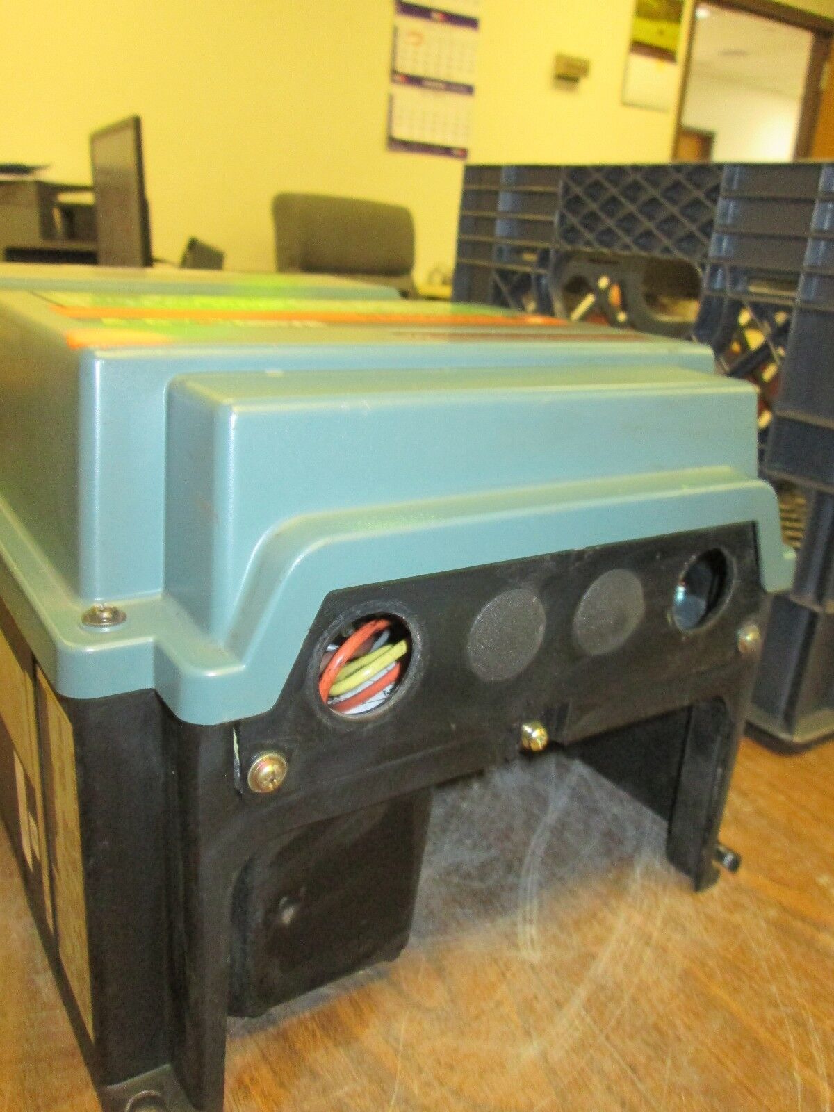 Reliance VS GP-2000 AC Drive 2GU42001 1HP Used