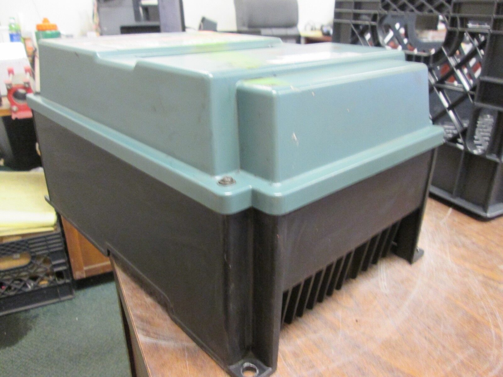 Reliance VS GP-2000 AC Drive 2GU42001 1HP Used