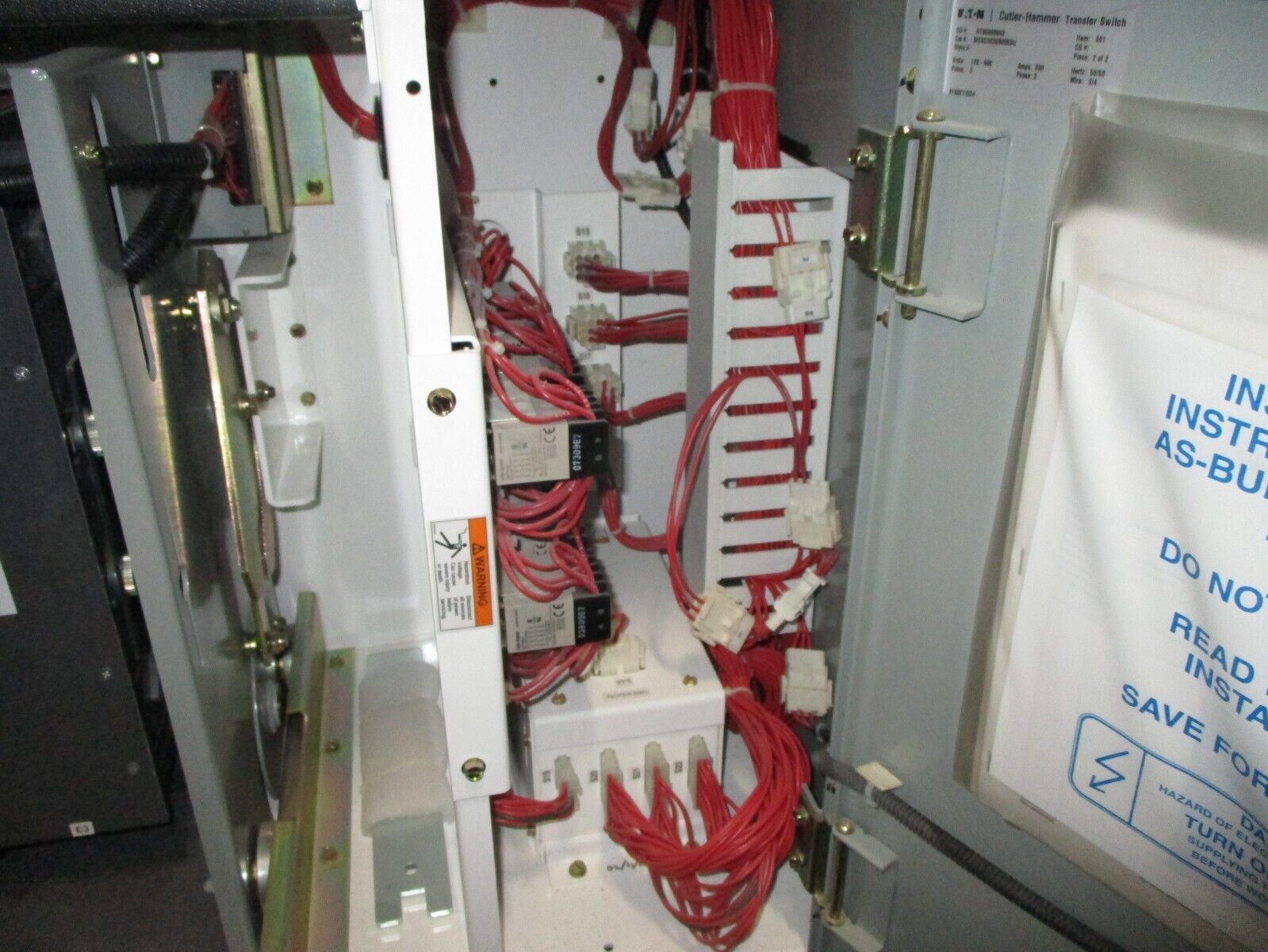 CAT / Eaton Bypass Isolation Automatic Transfer Switch BIC8C3X30800XSU 800A Used