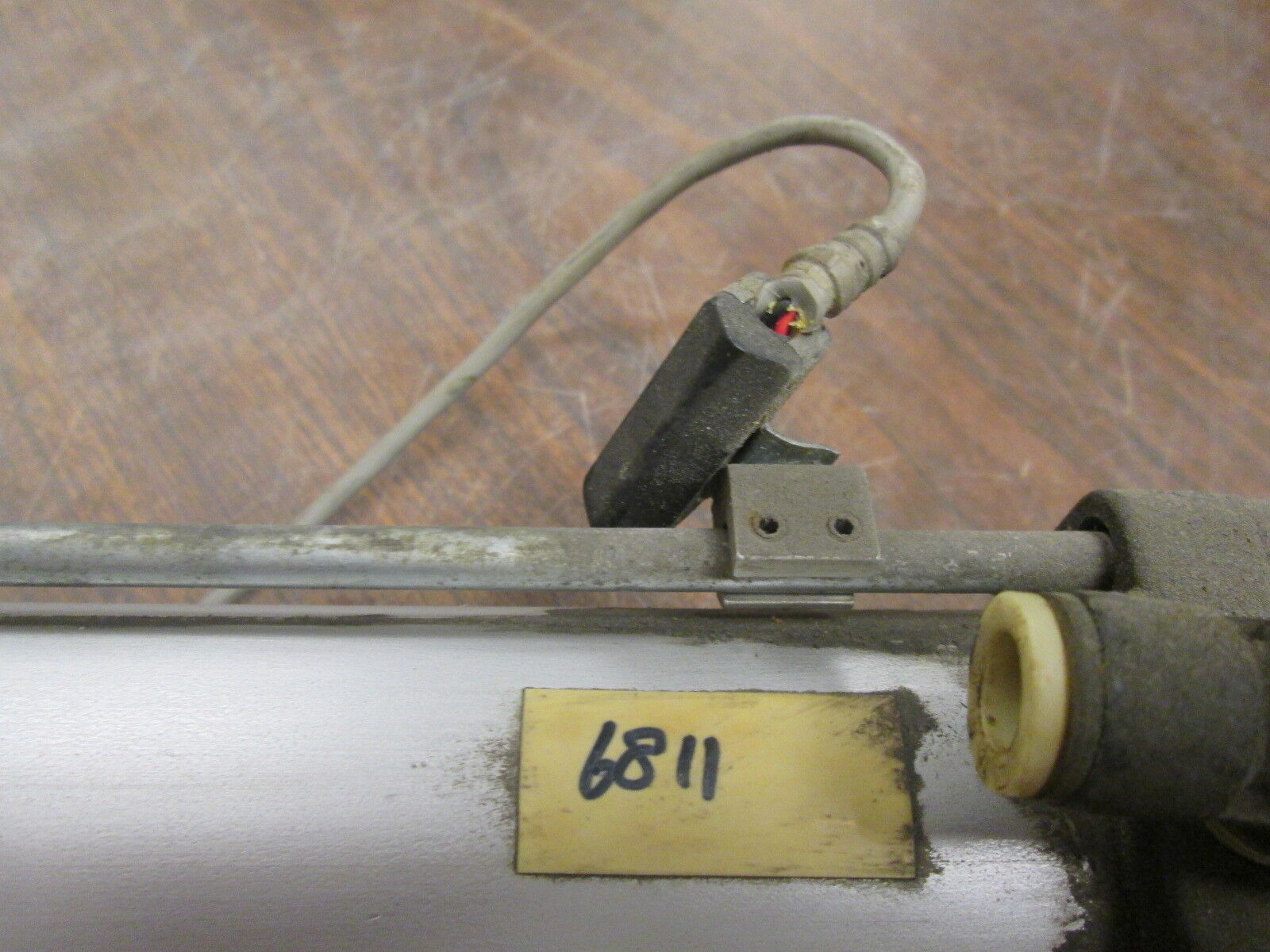 SMC Switch Air Cylinder CDA1 N50-500 Max Press: 9.9 kgf/cm² Used