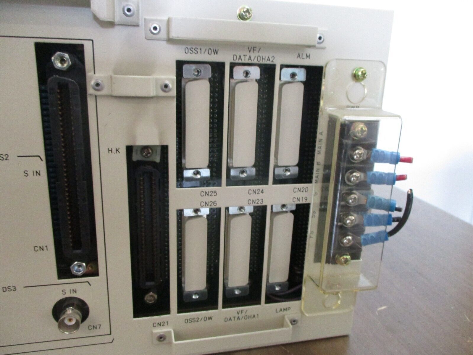 Fujitsu FLM 50/150 Rack FC9602SHF1 Used