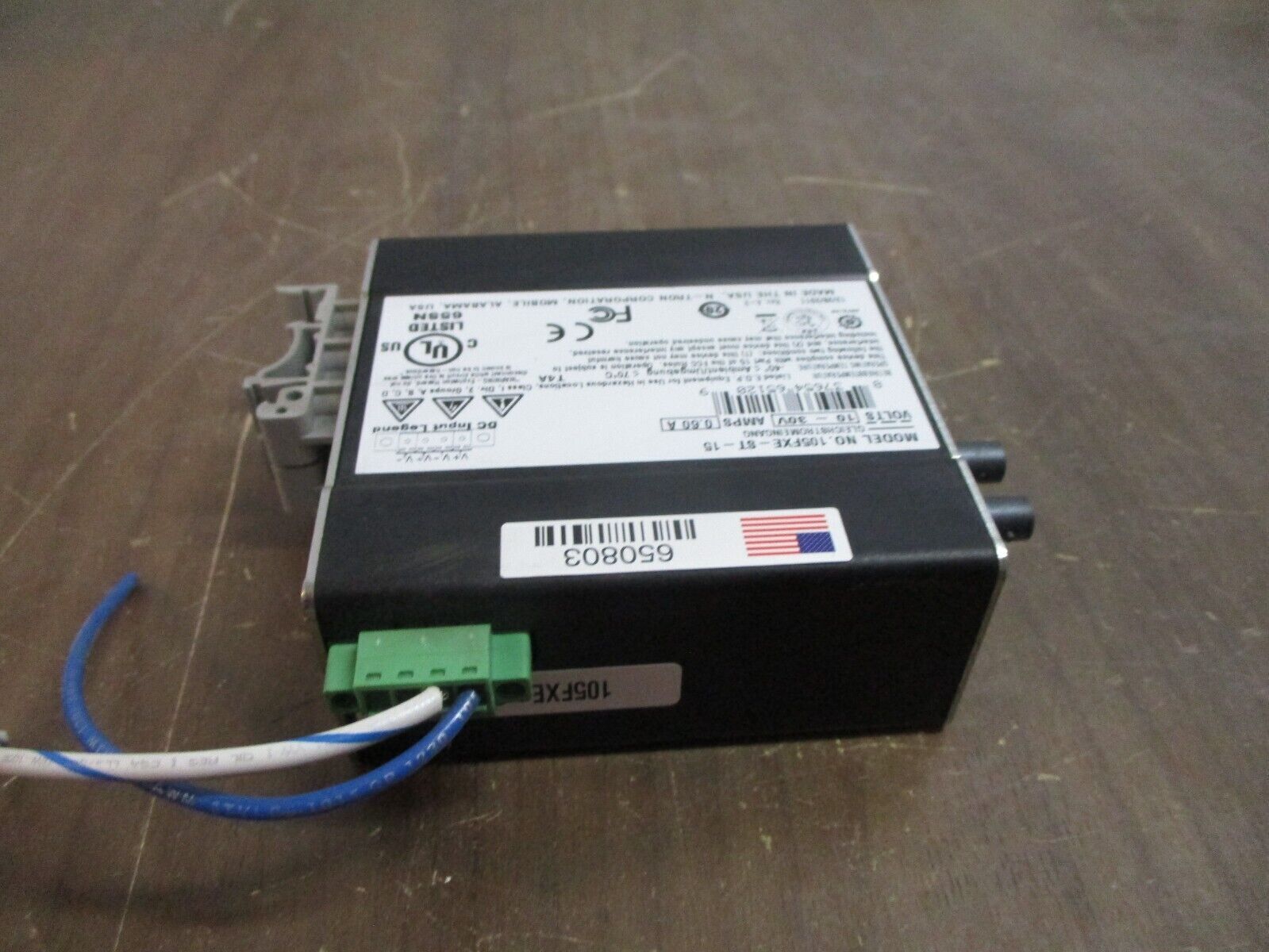 N-Tron 105FX 5-Port Ethernet Switch 105FXE-ST-15 Used