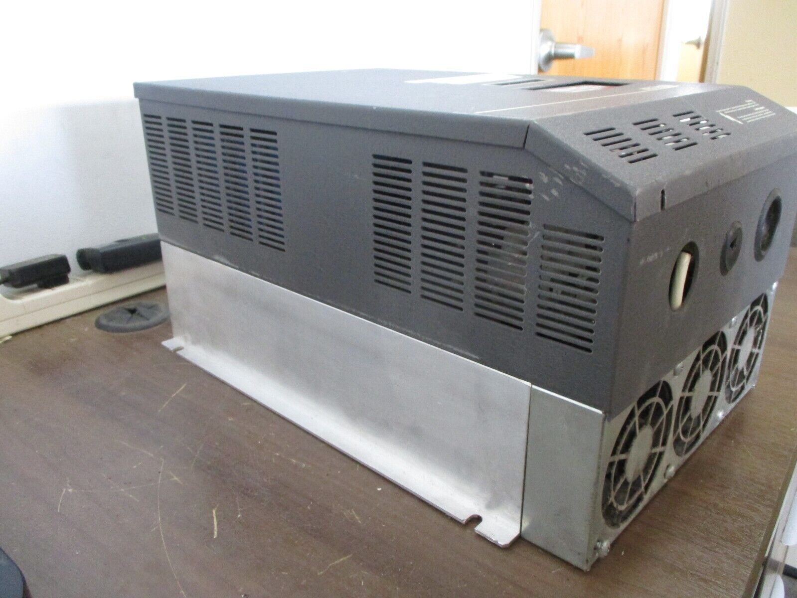 AC Tech MC Series Intelligent AC Drive M34400B 40HP 3Ph Used