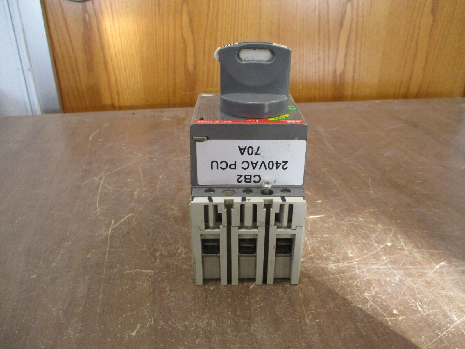 ABB SACE Tmax Breaker Disconnect T1N 70 70A 600V 3P Used