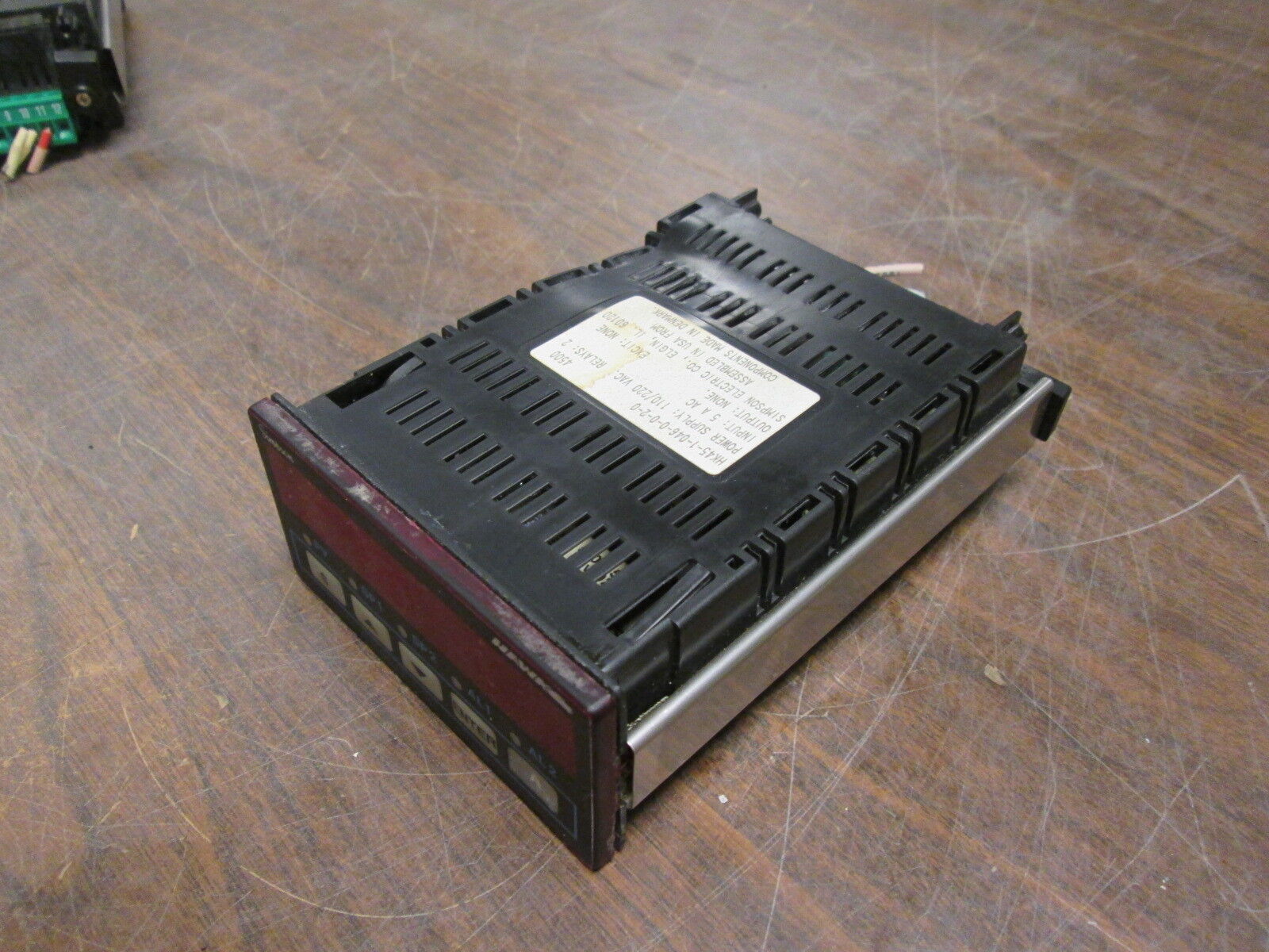 Simpson Electric Digital Meter HK45-1-046-0-0-2-0 Pwr:110/220VAC Input:5A Used