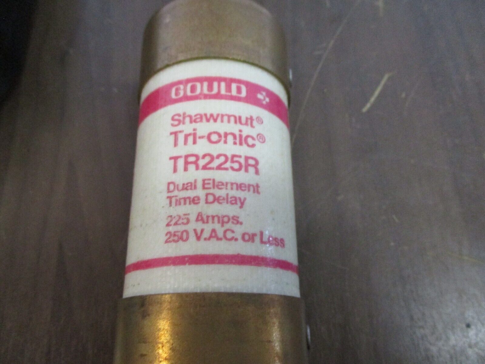 Gould Shawmut Tri-Onic Fuse TR225R 225A 250V *Lot of 2* Used