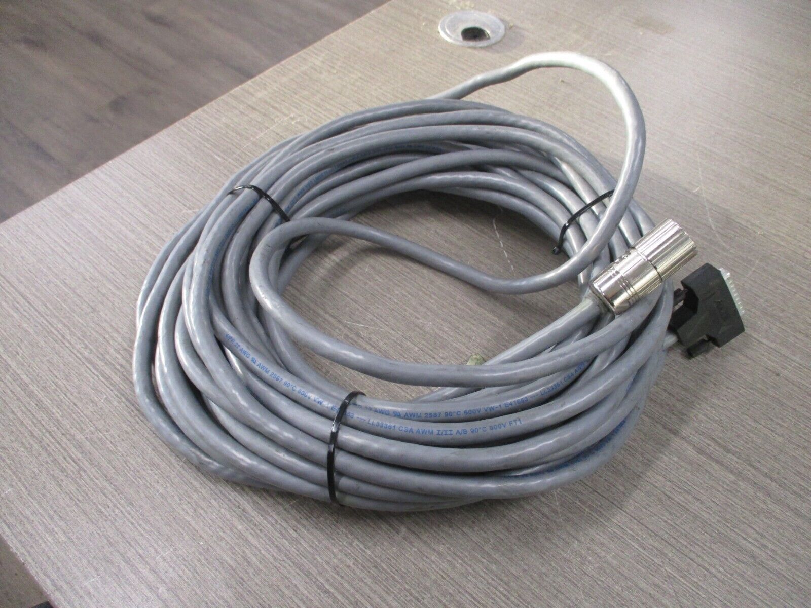 Kollmorgen Feedback Connector Cable CF-SS-RHAE-18 Used