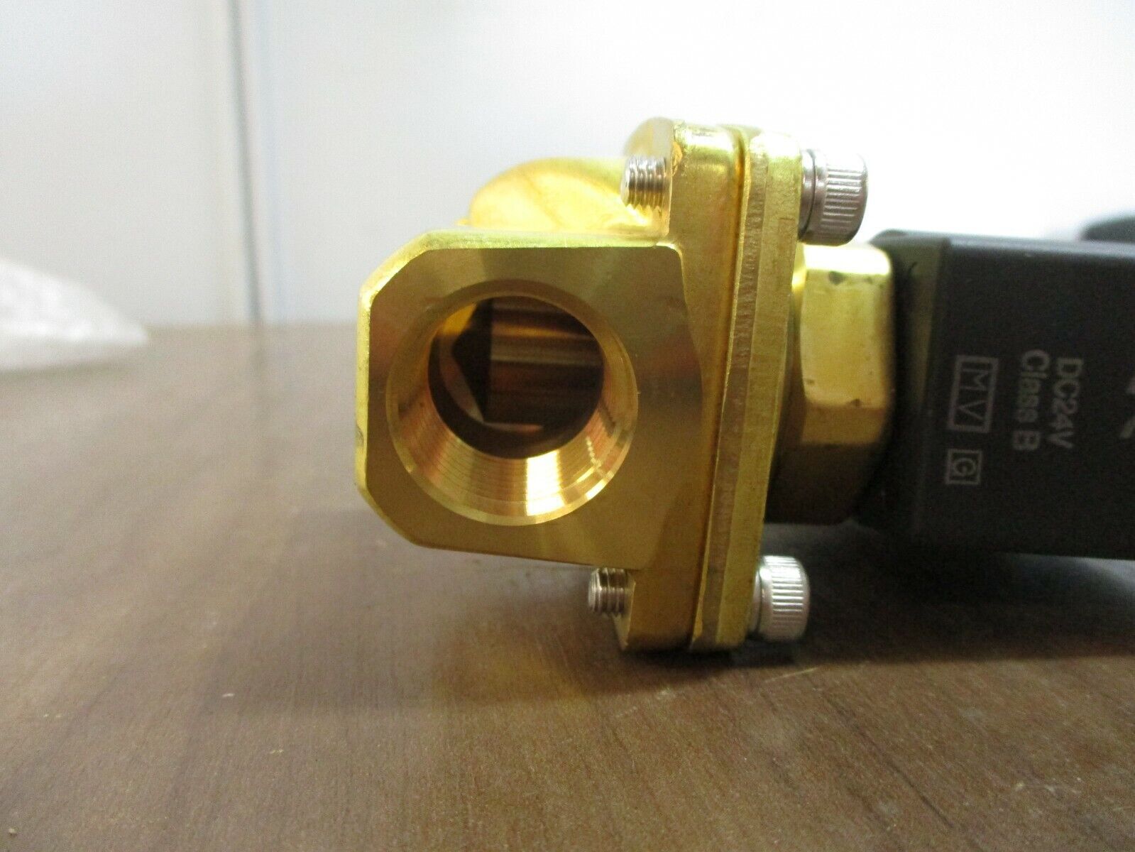 SMC Solenoid Valve VXZ2240-04N-5TZ1 24VDC *No Box* New Surplus
