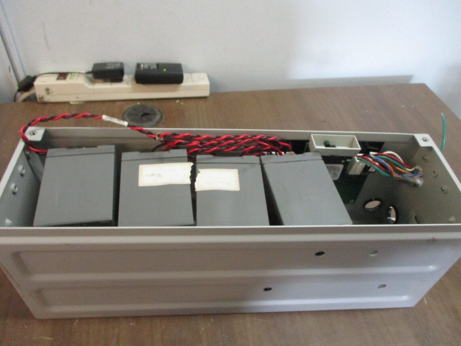 Valere Battery Cabinet LPB012-100 Rev. 1.6 Used