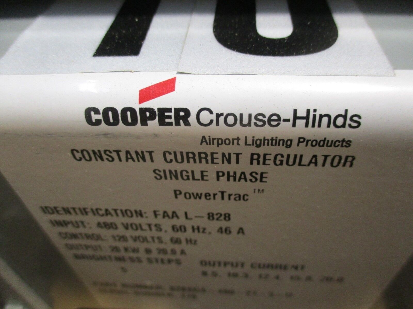 Cooper Crouse-Hinds PowerTrac Constant Current Regulator 828SGS-480-21-5-D