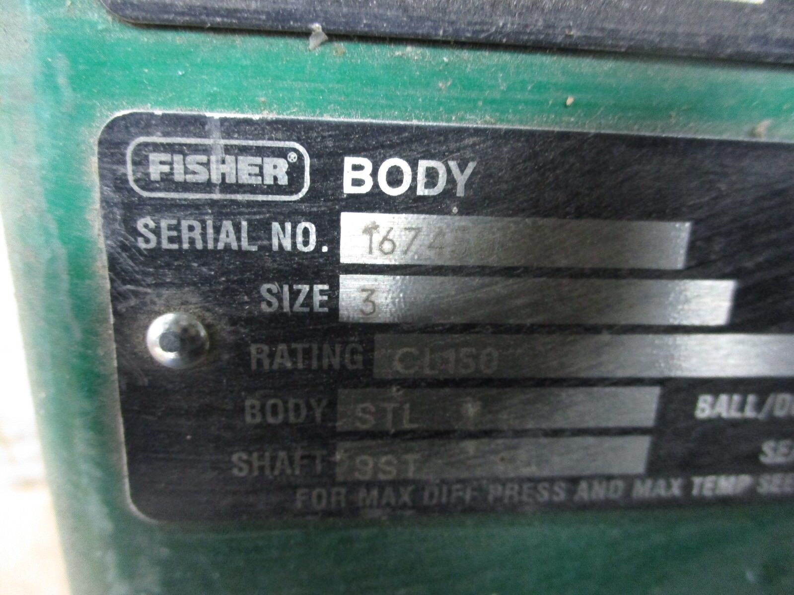 Fisher Diaphragm Control Valve w/ Positioner 1052 / 8560 Used