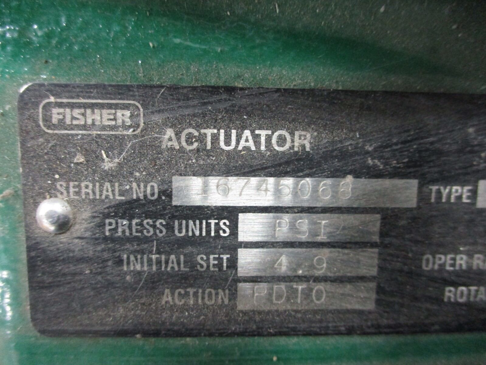 Fisher Diaphragm Control Valve w/ Positioner 1052 / 8560 Used