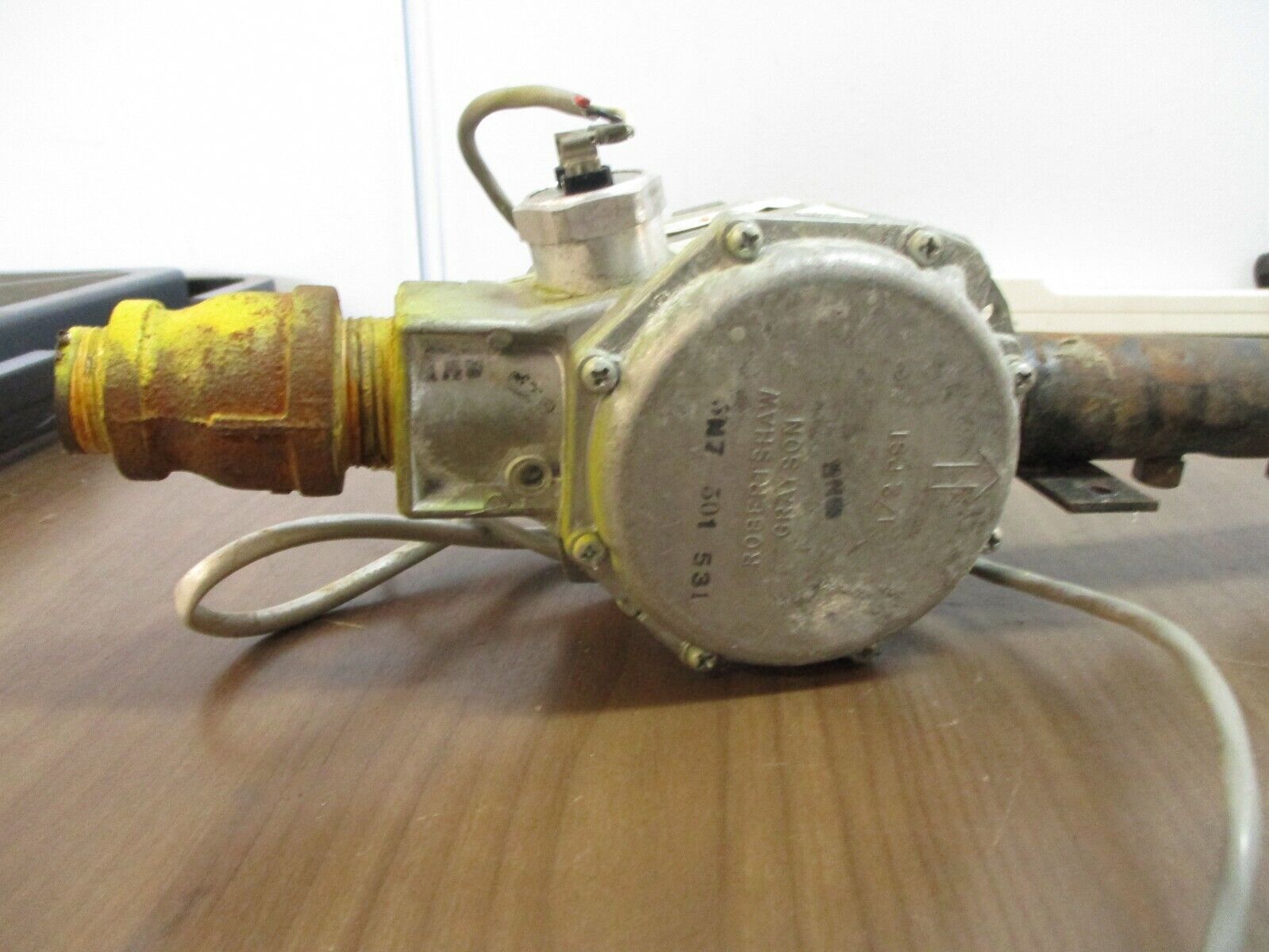 Robertshaw Unitrol 7000 DERHC Gas Valve 5N7-501-531 24VAC 0.2A 60Hz 1/2PSI Used