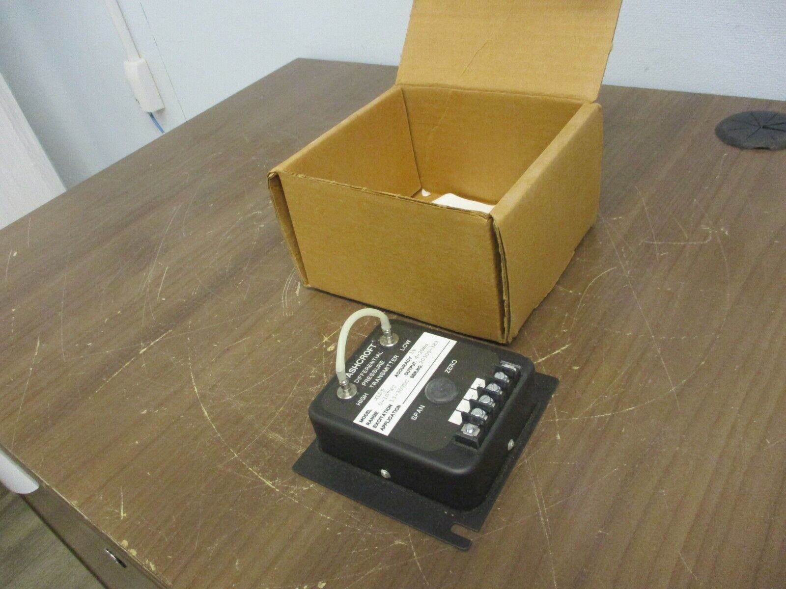 Ashcroft XLDP T0461 Differential Pressure Transmitter XLD-100-C-N-MB2-42-A-10X