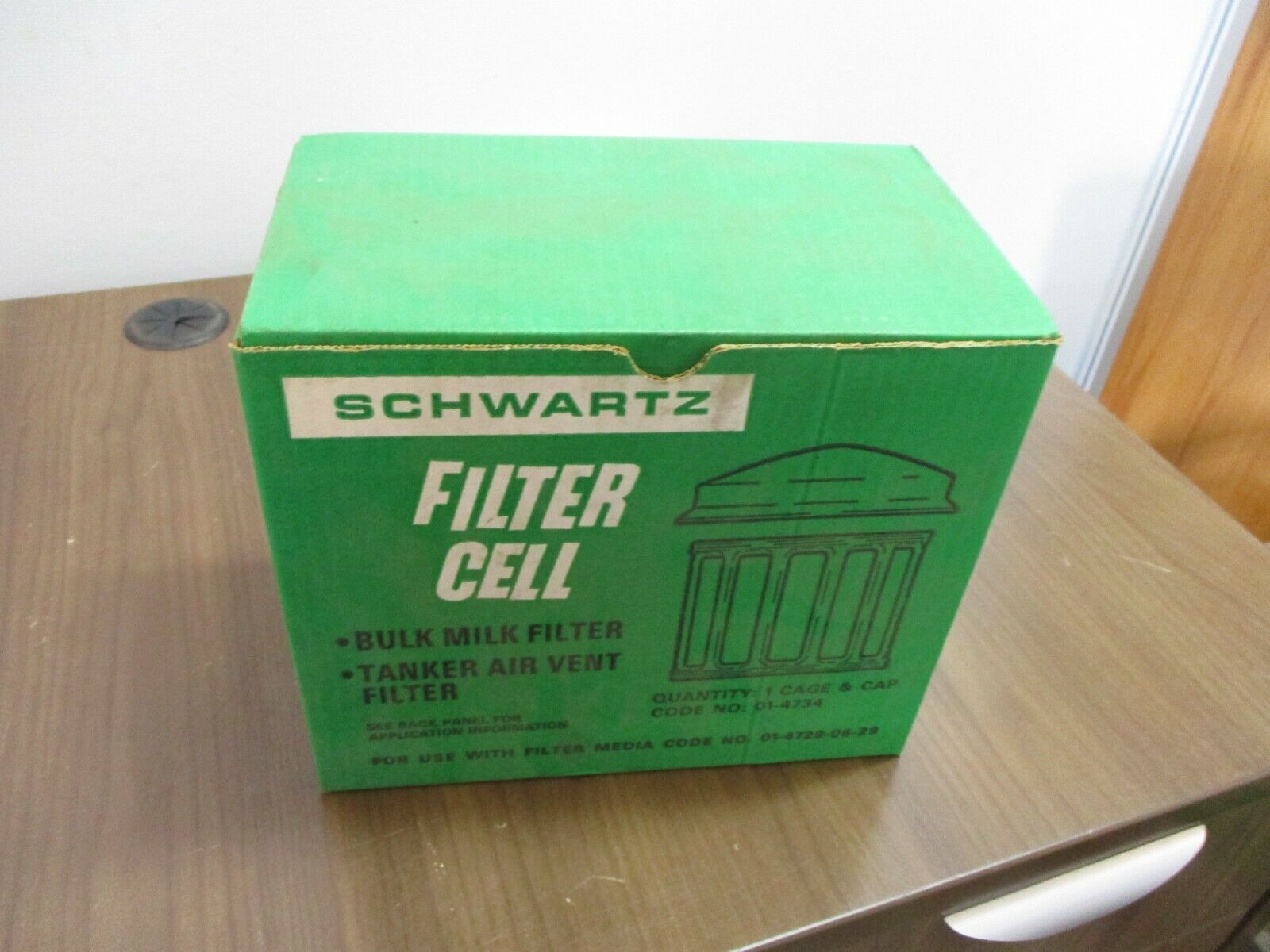 Schwartz Filter Cell Bulk Milk Filter Sleeve 01-4734 *Box of 95* New Surplus